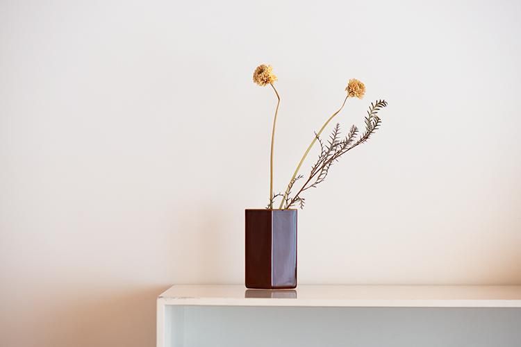 Ruutu / iittala <span>Ronan &amp; Erwan Bouroullec</span> <span>ƒZƒ‰ƒ~ƒbƒNƒx�[ƒX 180mm / ƒuƒ‰ƒEƒ</span> 