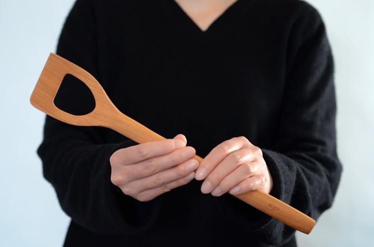 ƒŠƒ]ƒbƒgƒXƒv�[ƒ“ / Alessi <span>Kuno Prey</span> 