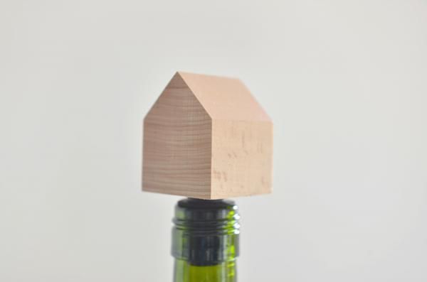 Bottle House / Daphna Laurnens 