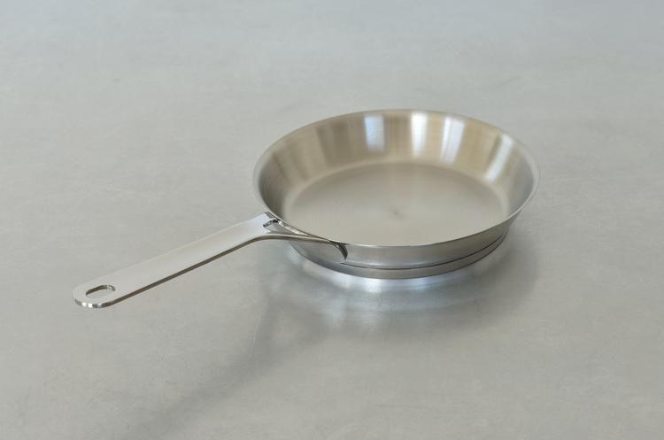 Pots & Pans . Jasper Morrison