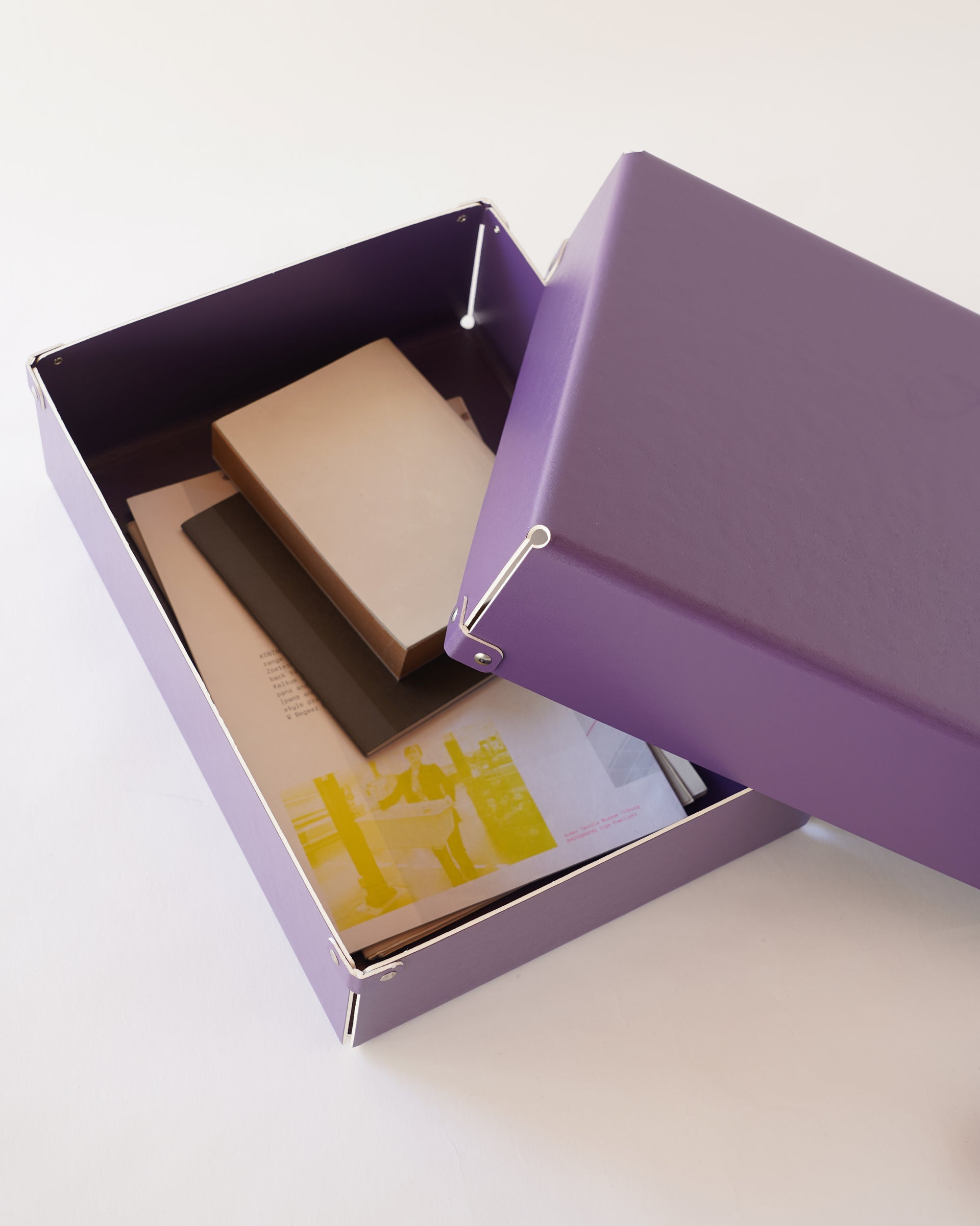 BENT . A4 . パープル【2026年限定色】