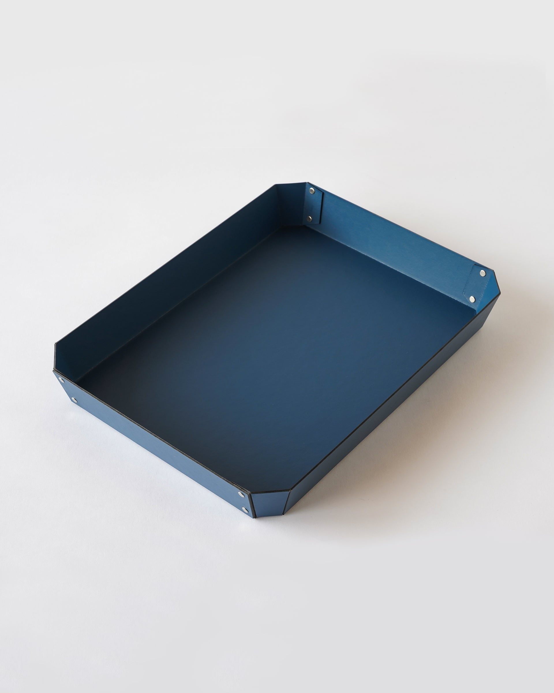 8_TRAY . L . ネイビー