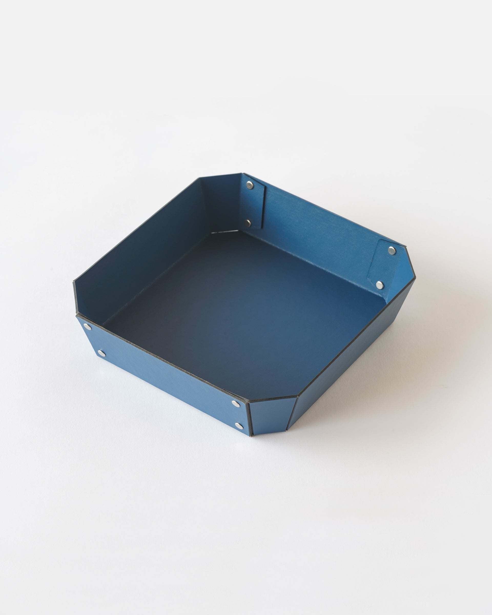 8_TRAY . M . ネイビー