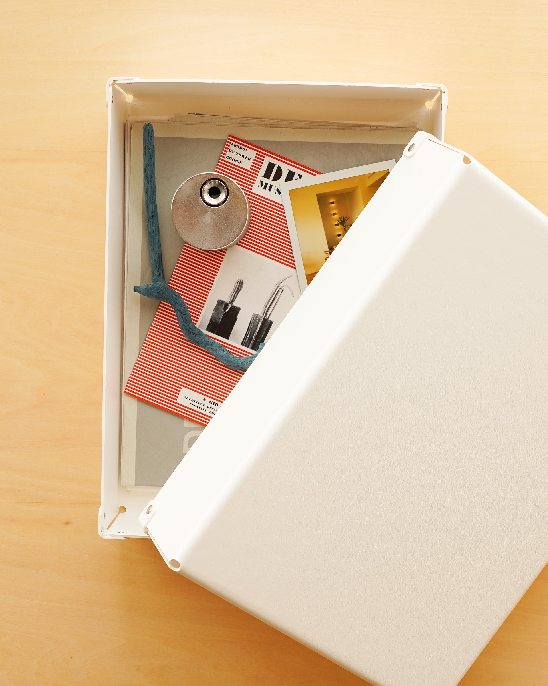 BENT . A4 . ホワイト