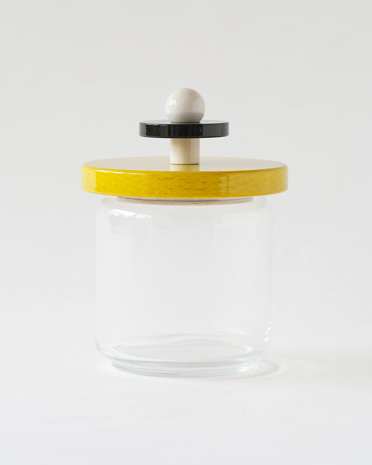 キャニスター . Ettore Sottsass