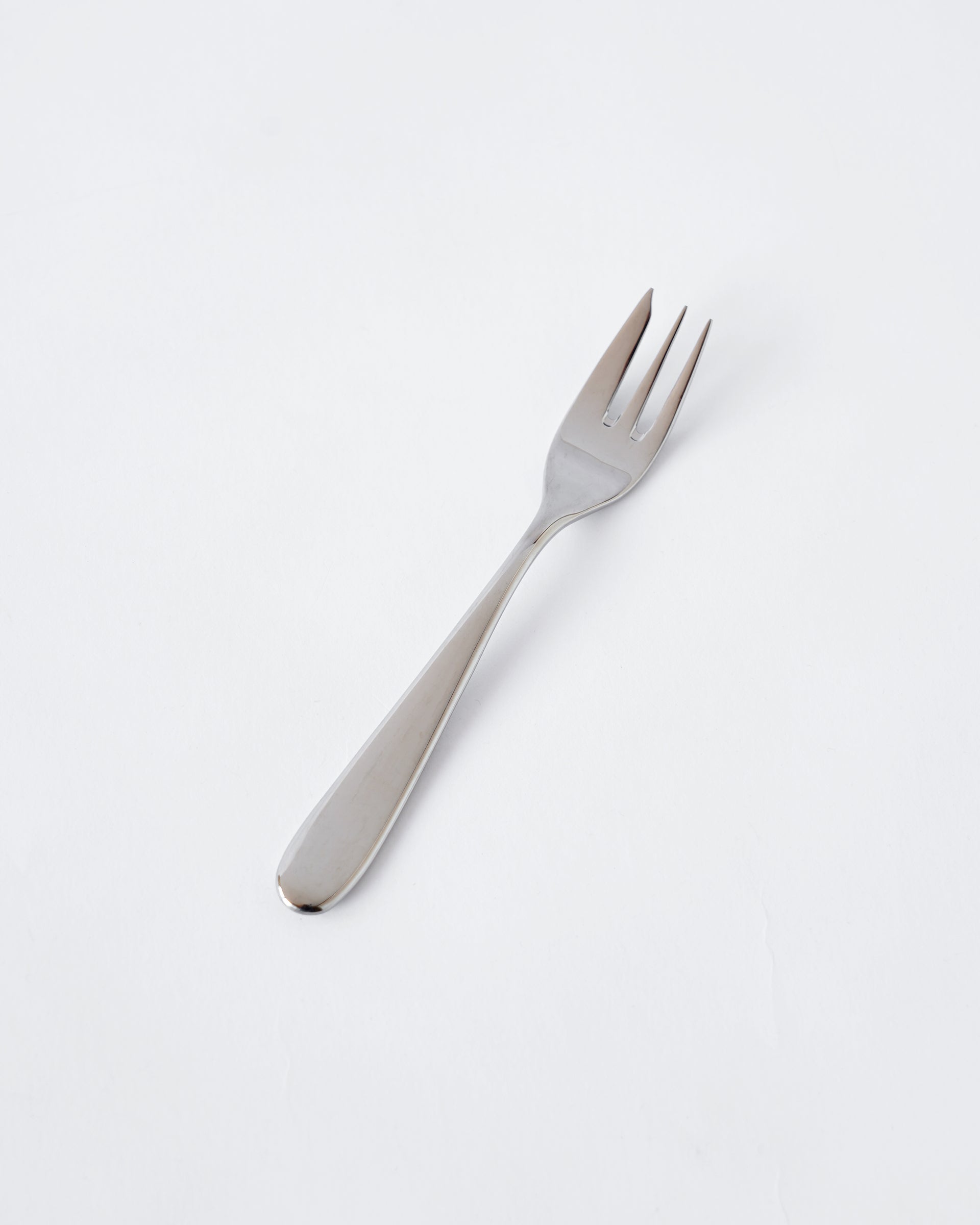 Nuovo Milano 5180/16 . ペストリーフォーク . Ettore Sottsass