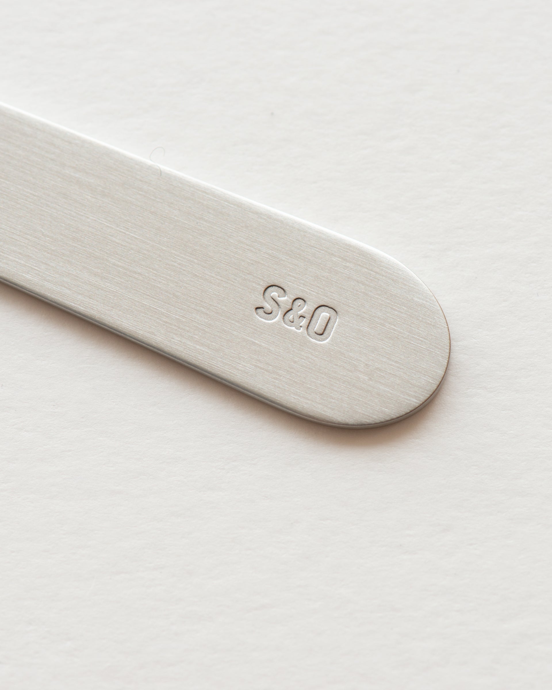 ヘアラインのアイスクリームスプーン . S&O DESIGN