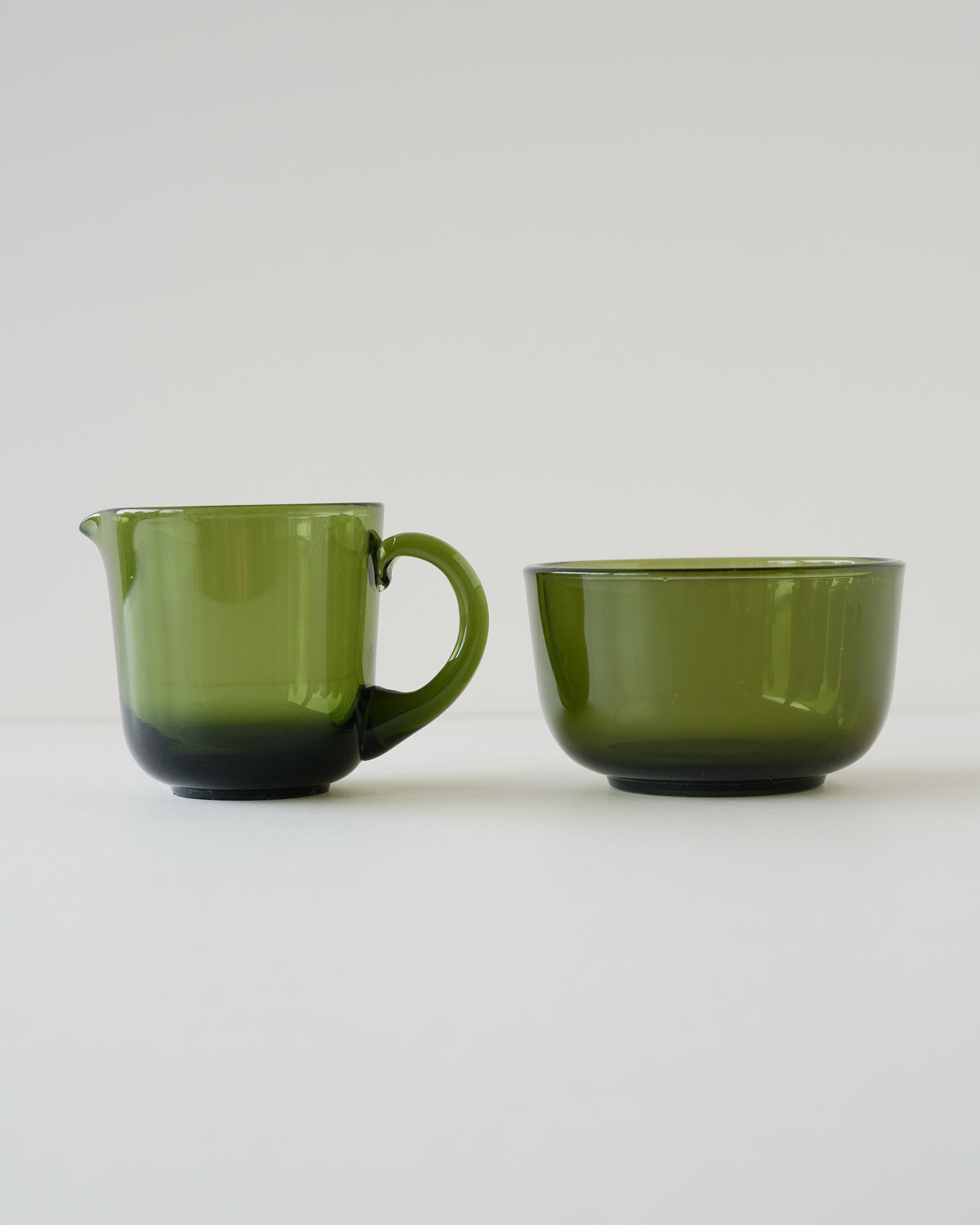 #5577 #5578 . クリーマーとシュガーボウル . Saara Hopea