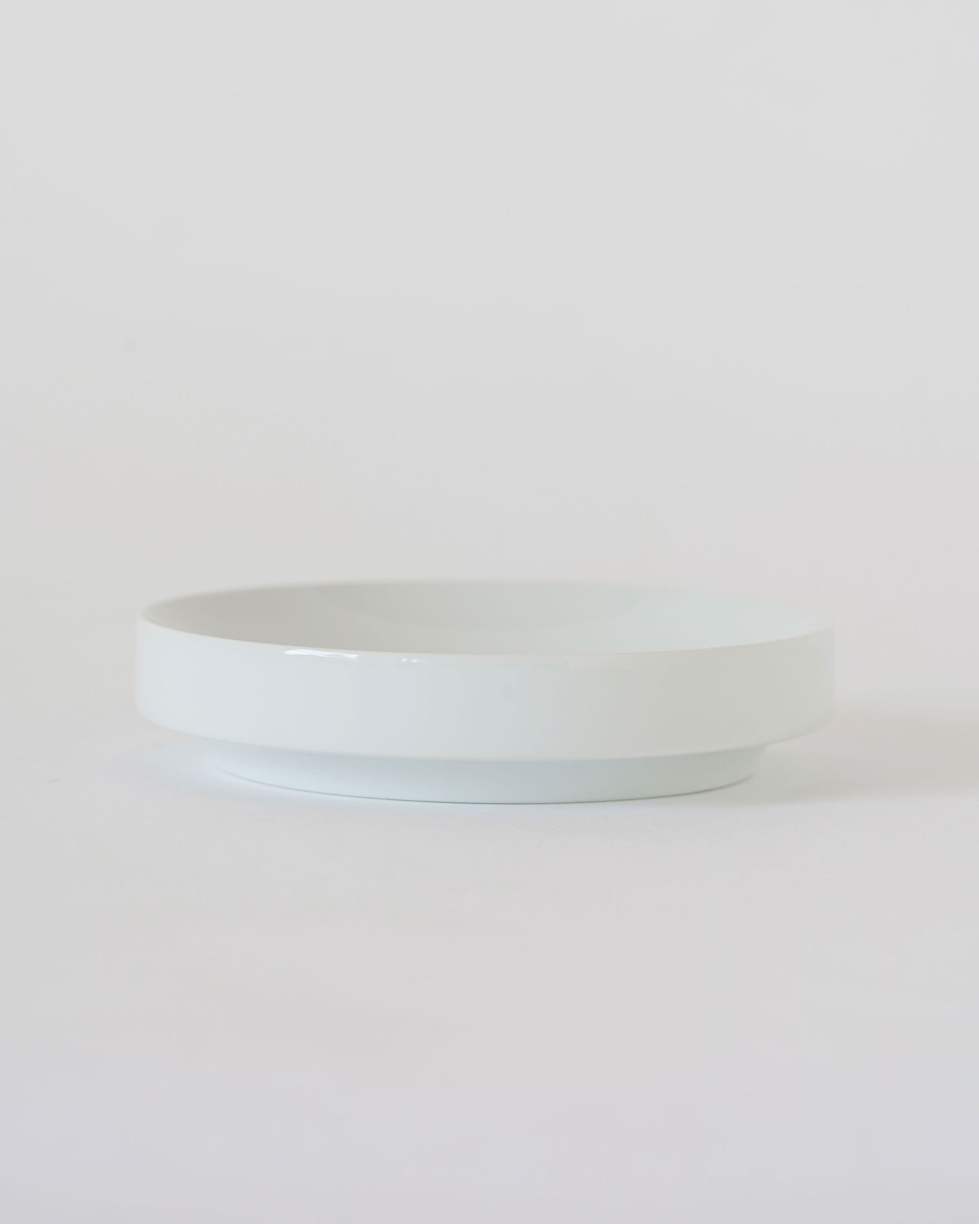 has . caldera plate . 城谷耕生